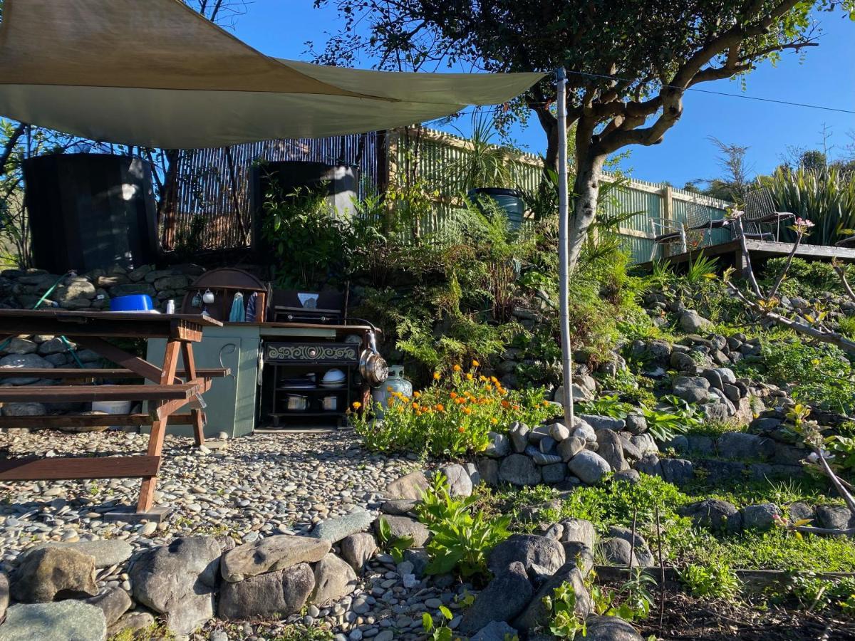 Pohara Omarama Oasis - Permaculture Glamping酒店 外观 照片