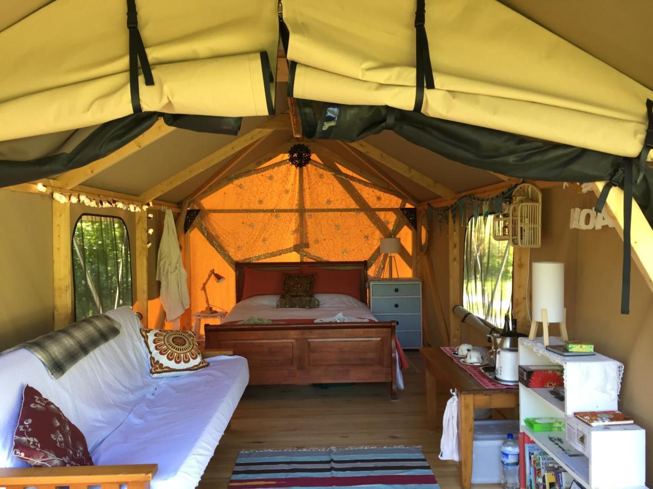 Pohara Omarama Oasis - Permaculture Glamping酒店 外观 照片