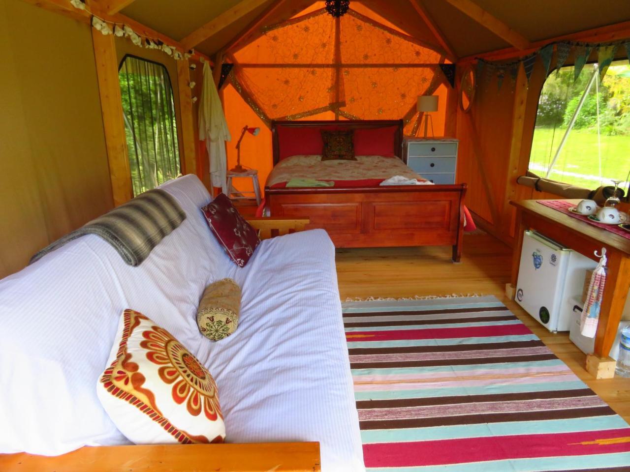 Pohara Omarama Oasis - Permaculture Glamping酒店 外观 照片