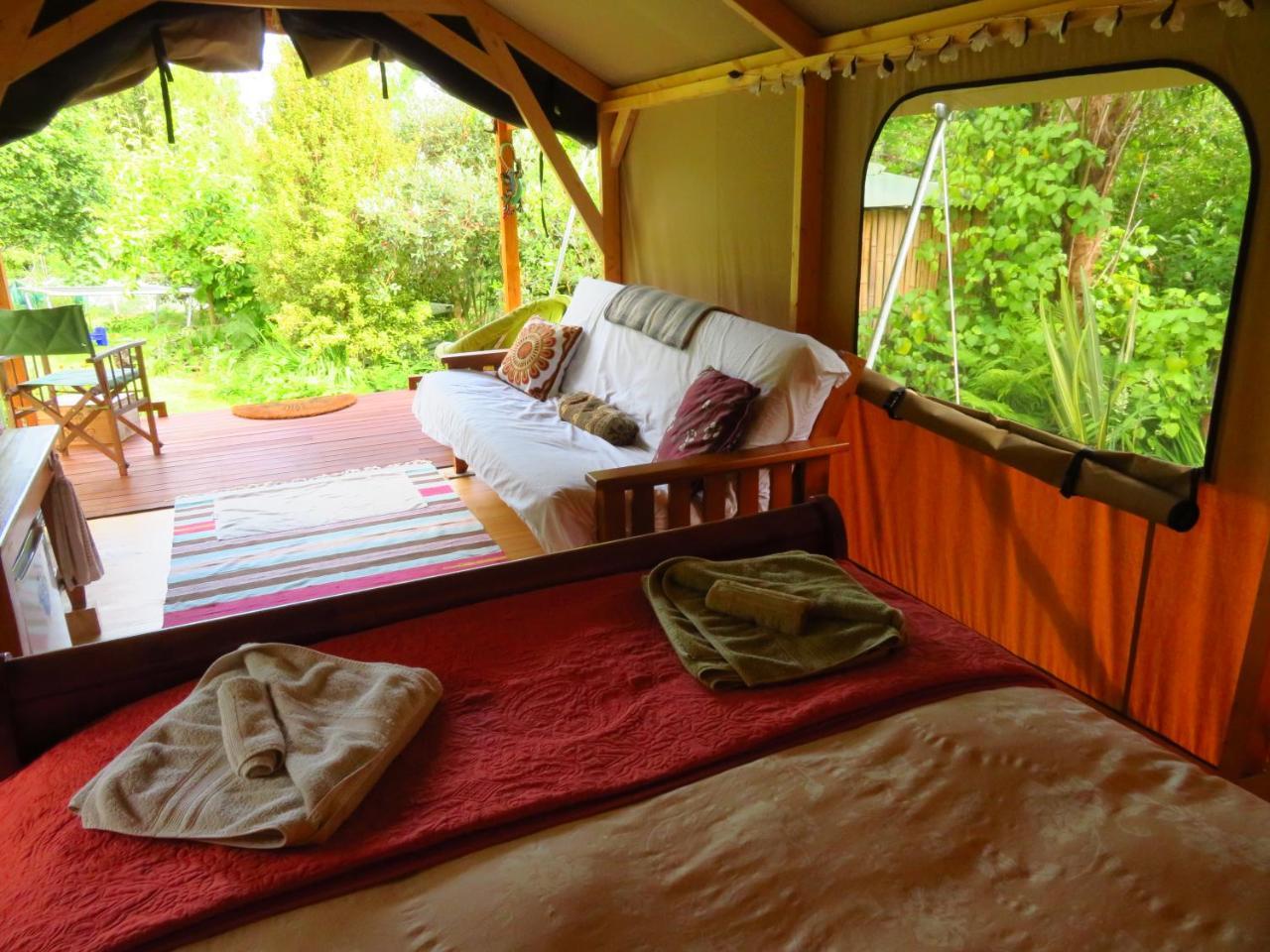 Pohara Omarama Oasis - Permaculture Glamping酒店 外观 照片