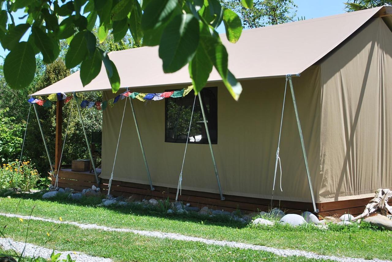 Pohara Omarama Oasis - Permaculture Glamping酒店 外观 照片